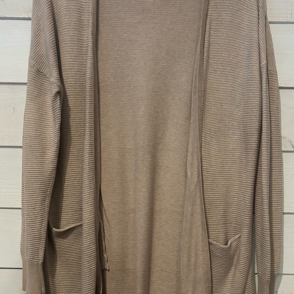 Marled Anthropology Beige Open-Front Cardigan in size Large. Great condition! - Picture 6 of 15